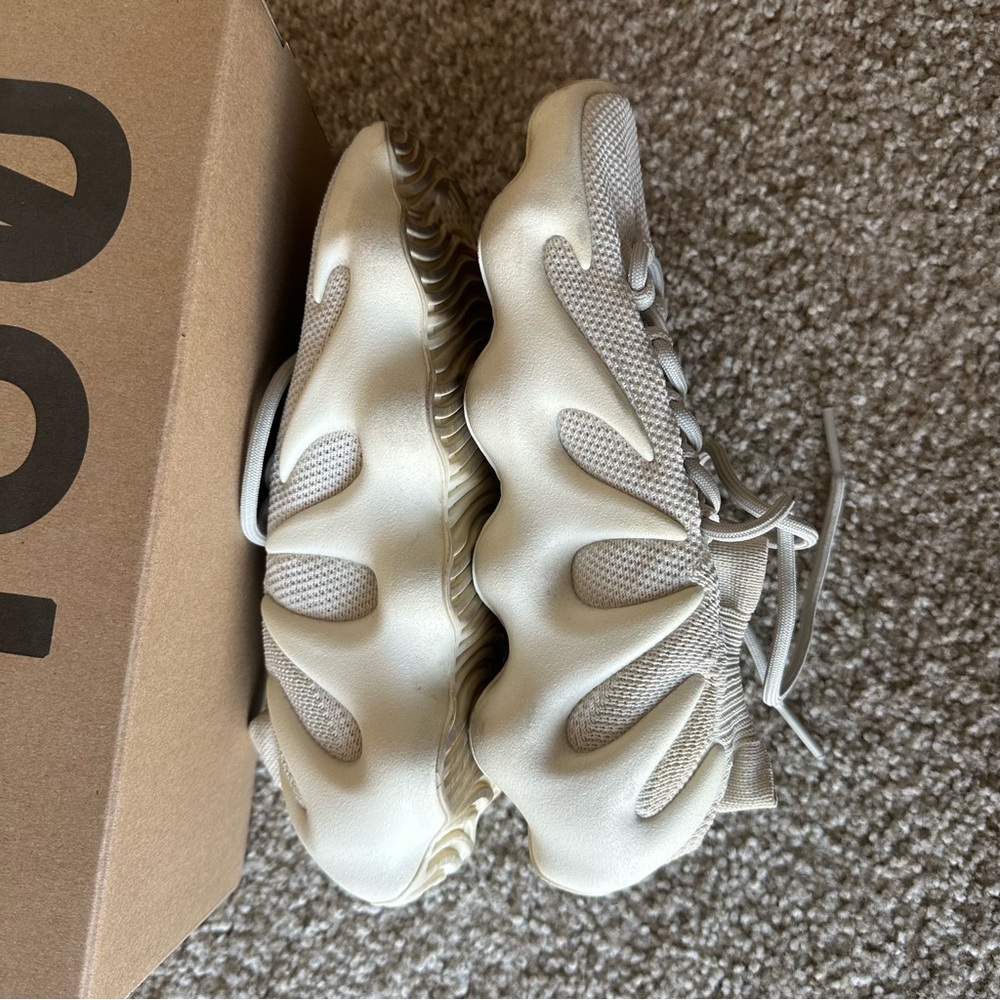 Yeezy 450 ‘Cloud White’ - Picture 3 of 7
